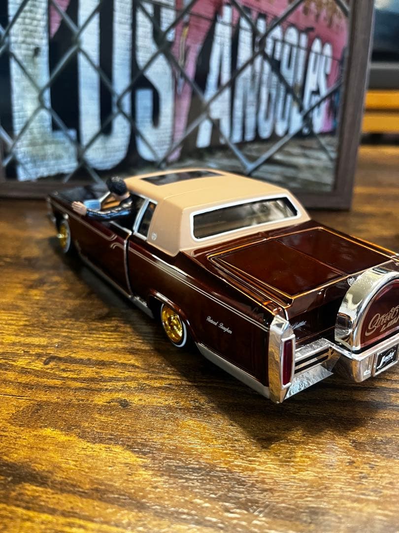 ア*プ様 1/24キャデラック カスタム品