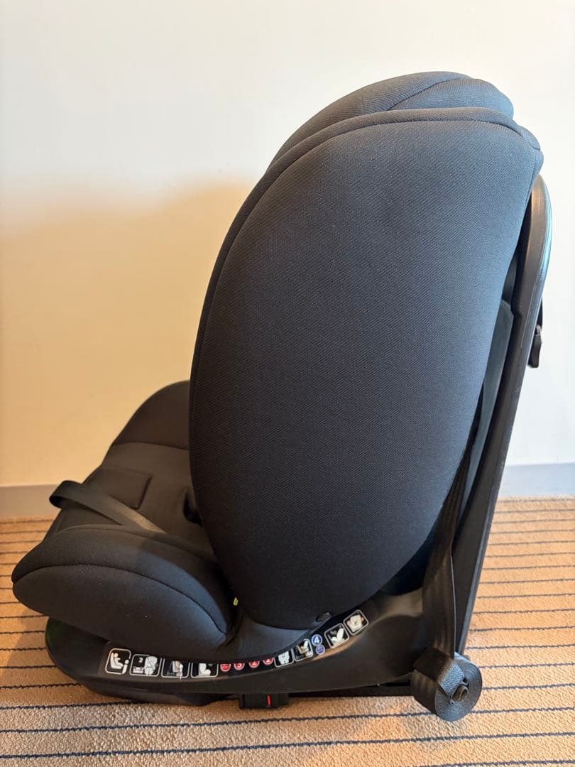 早い者勝ち☆極美品☆アイリス 回転式 チャイルドシート R129対応