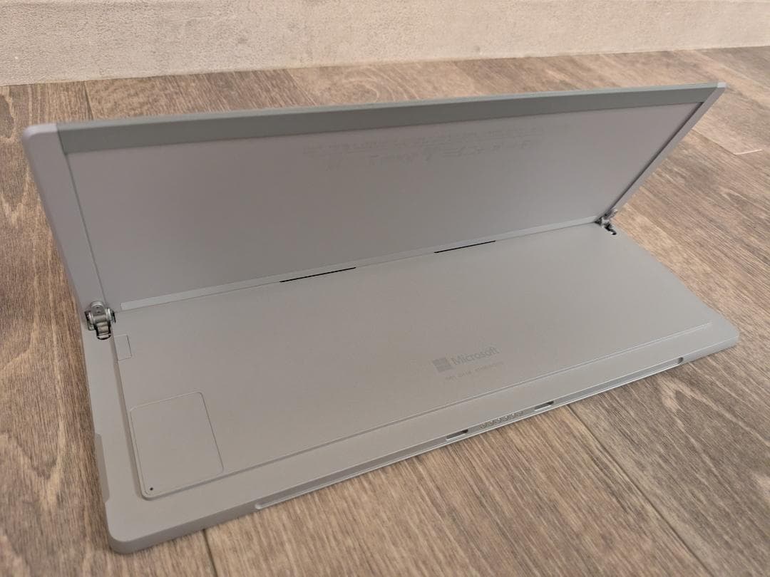 値下げしました【ほぼ新品】Surface Pro7+ LTEモデル本体