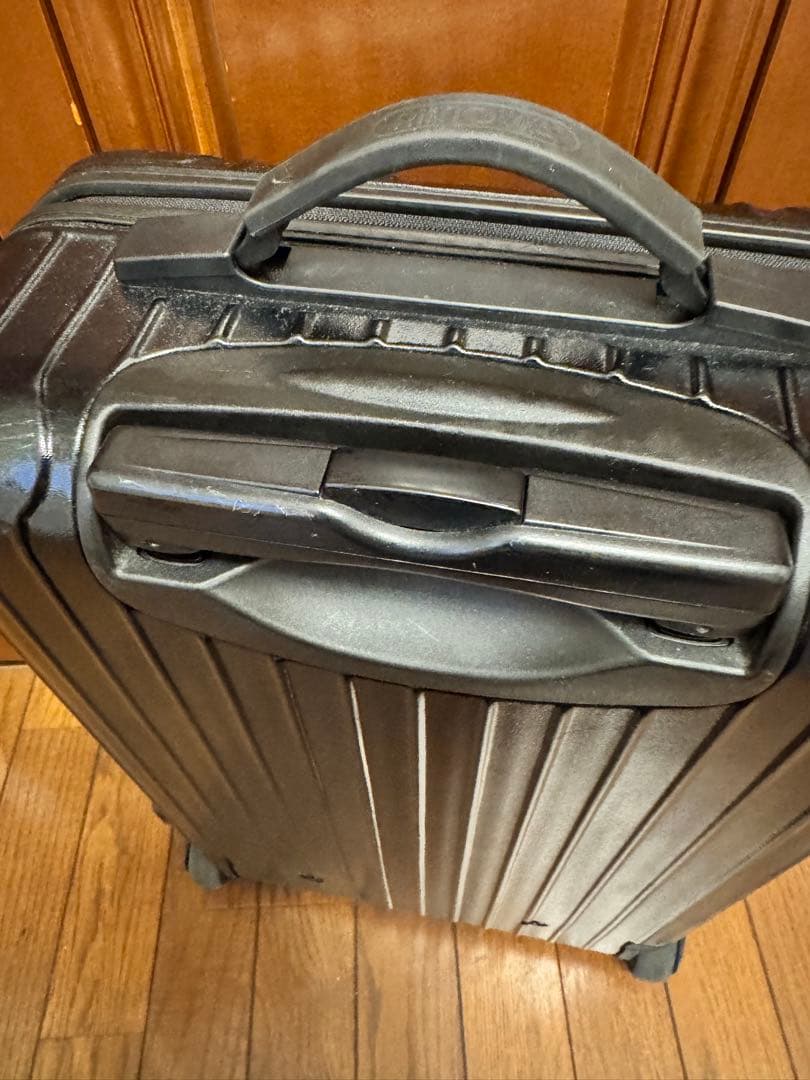 リモワ サルサ rimowa スーツケース