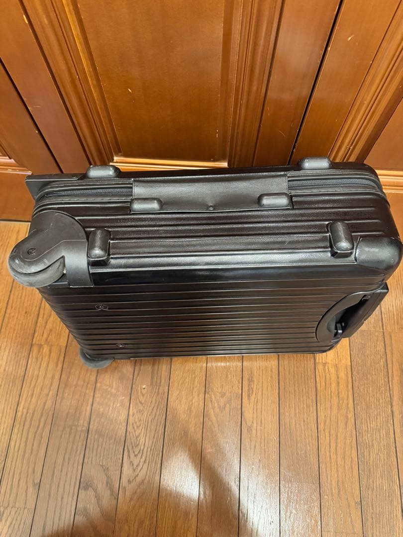 リモワ サルサ rimowa スーツケース