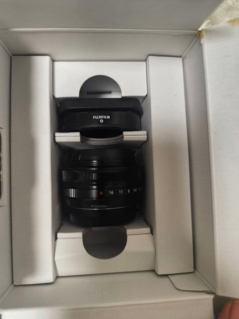 FUJIFILM 富士フイルム　XF18mm F2