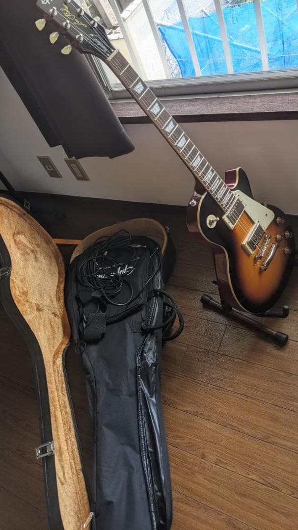 Epiphone Les Paul Standart ハードケース付き