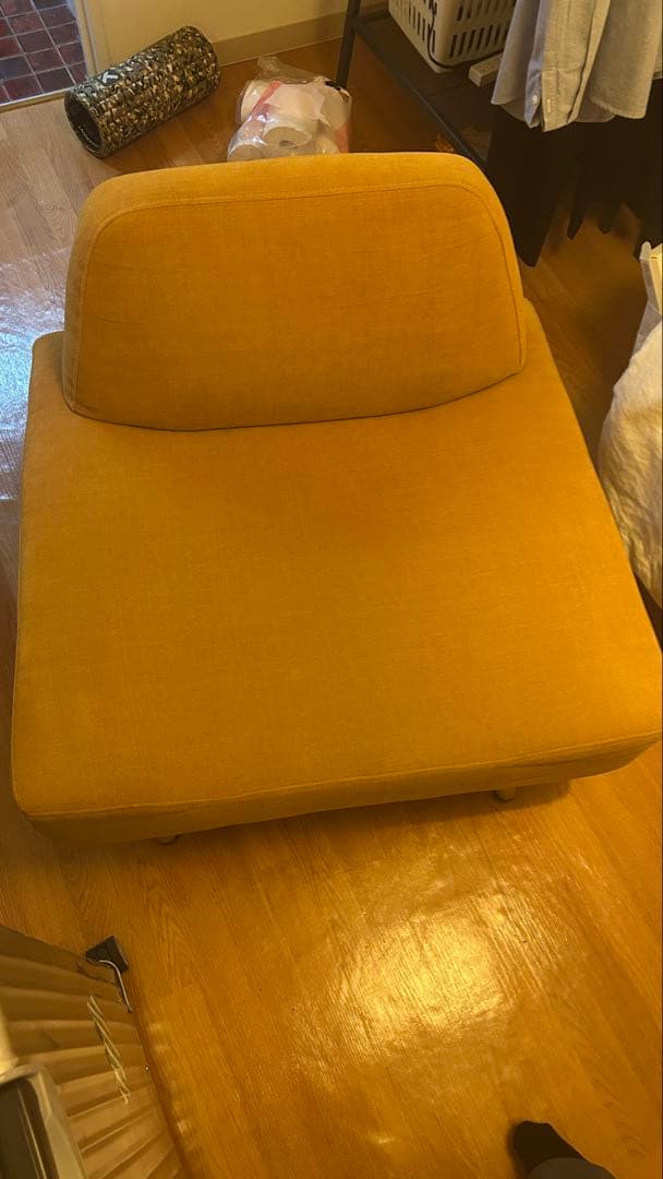 b company マスタードイエロー 一人掛けソファ