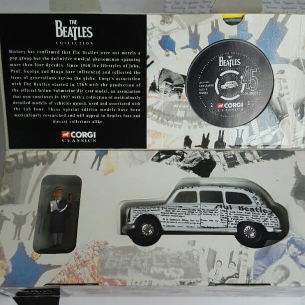 ビートルズ　ミニカー