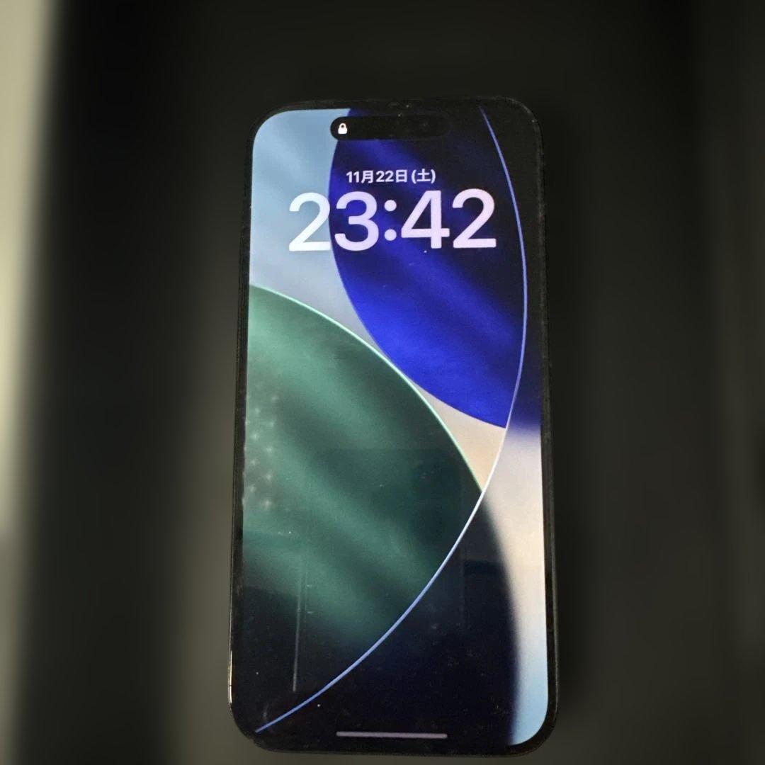 ④Apple iPhone 15Pro スペースブラック　512Ｇ