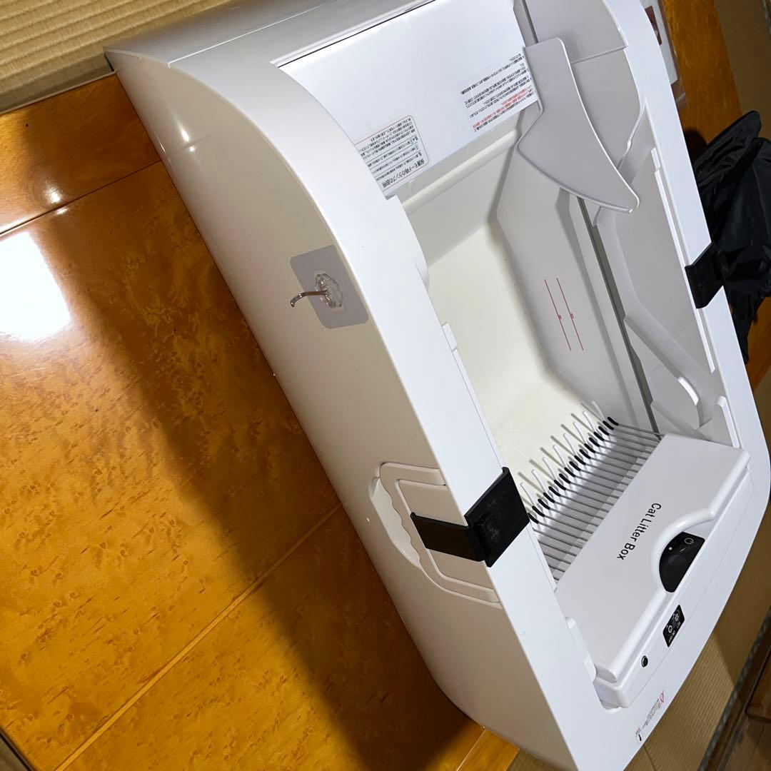 使用期間短い‼︎ 猫自動トイレ　CB3W 送料込‼︎