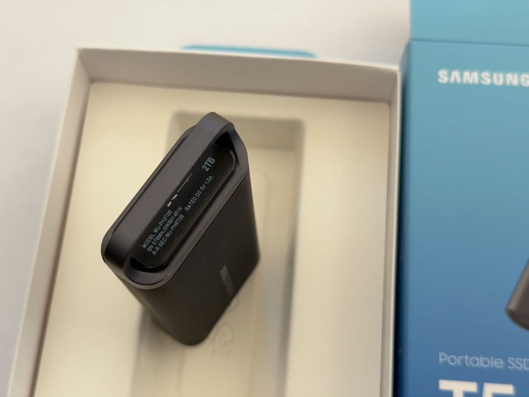 外付けハードディスク・ドライブ Samsung Portable SSD T5 EVO 2TB