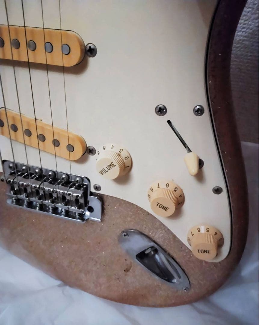 fernandes ラルク　kenモデル　ピンク　ラメ　ギター　フェルナンデス