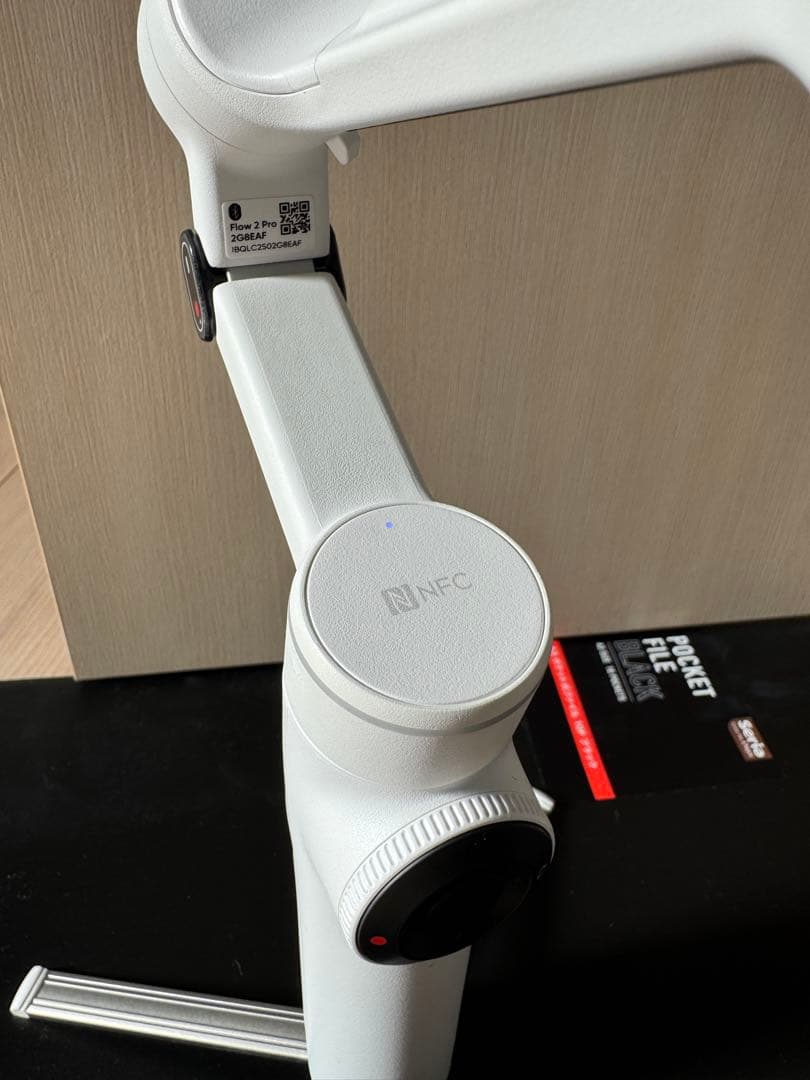 【美品】Insta360 Flow2 Pro クリエイターキット ホワイト