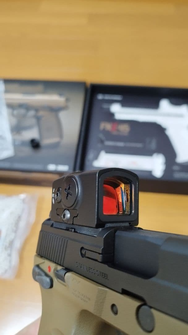 東京マルイ　ガスブロ　FNX-45 Tactical　カスタム