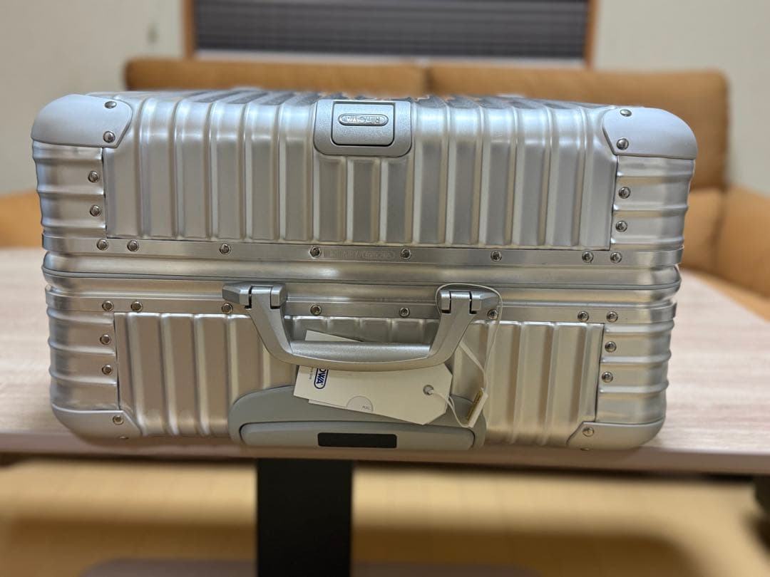 新品 リモワ トパーズ 4輪 923.70 RIMOWA