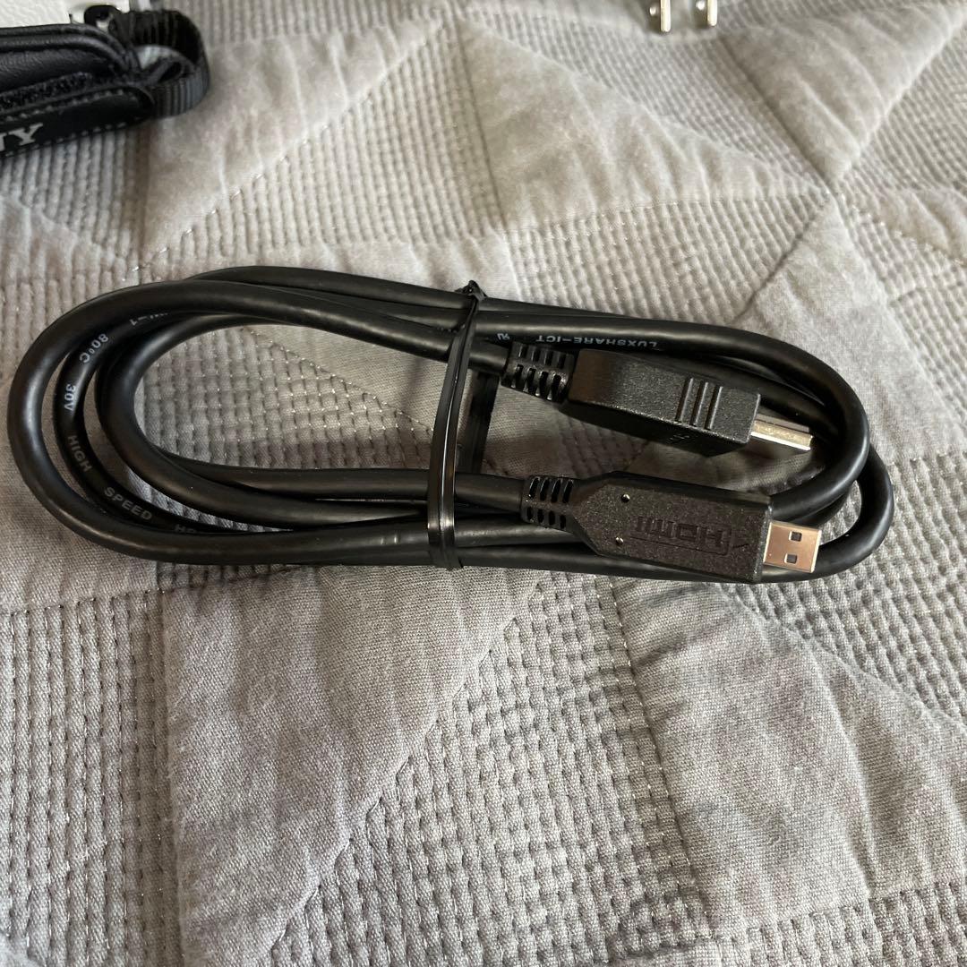 美品 23年製 SONY ハンディカム HDR-CX680