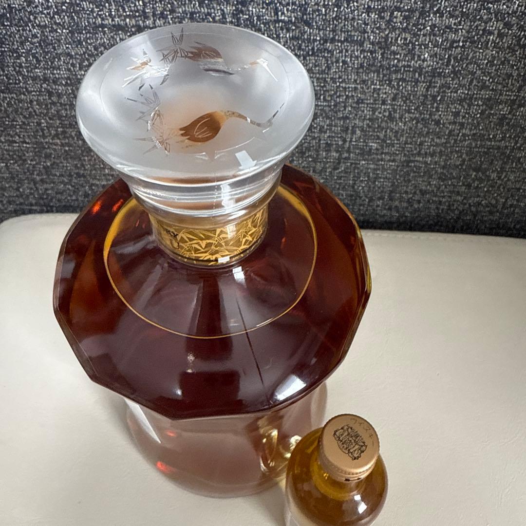 ニッカウヰスキー 鶴 700ml サービスにシングルモルト余市 50ml