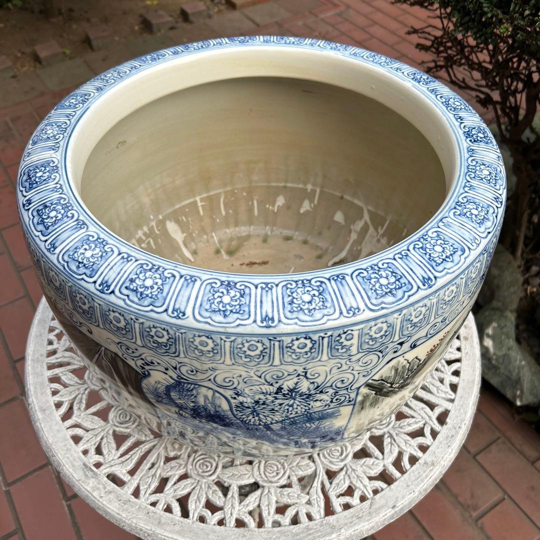 中国骨董50年旧蔵【染付手絵龍、松、山水紋窓絵大鉢火鉢金魚鉢睡蓮鉢水槽に兼用 】