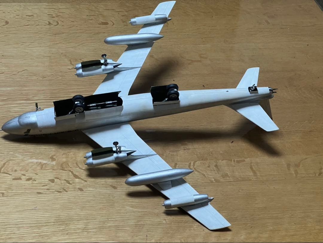米国空軍爆撃機 ボーイングB47ストラトジェット(1/72)