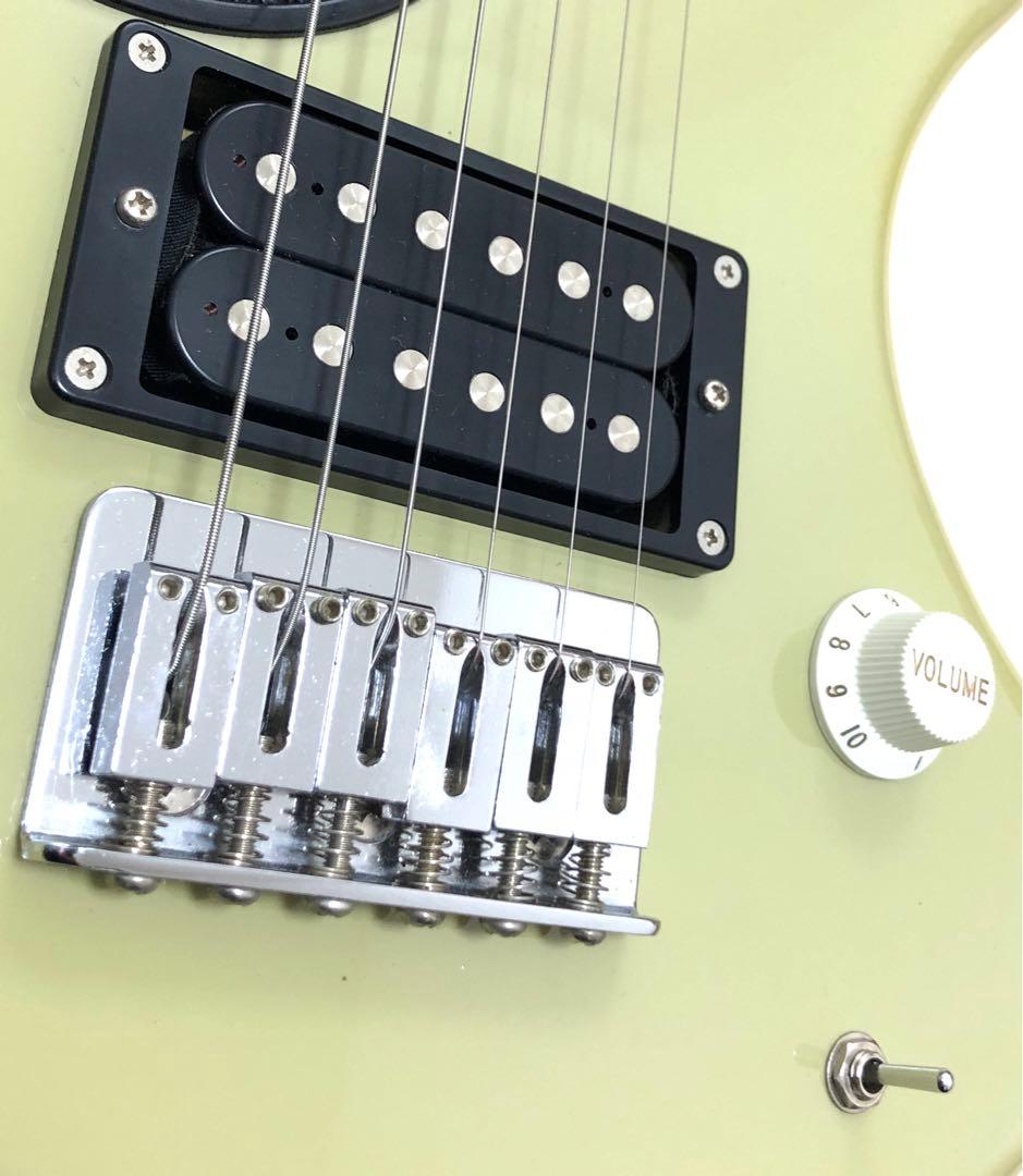 【超美品】ZO-3 グレー アンプ内蔵ミニギター 専用ケース付 ぞーさん