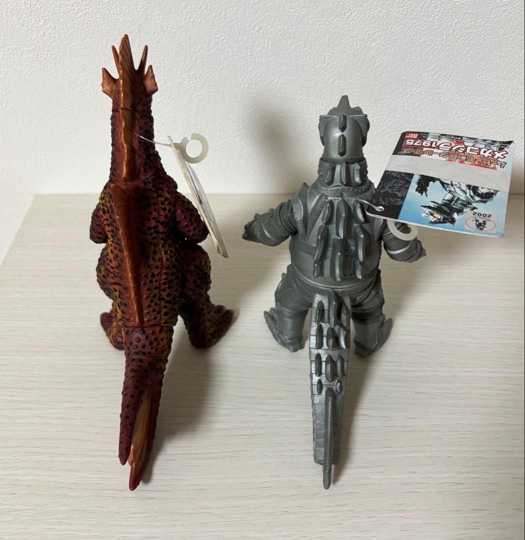 メカゴジラ1975 & チタノザウルス 2002年製　ゴジラ の逆襲　バンダイ