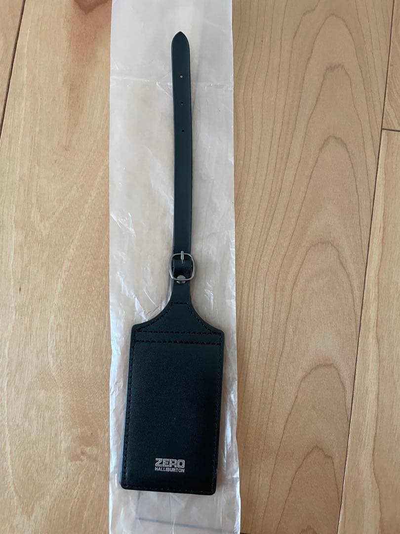 ゼロハリバートン　キャリーケース　2輪 TSAロック付き　車輪交換済