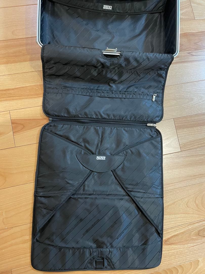 ゼロハリバートン　キャリーケース　2輪 TSAロック付き　車輪交換済