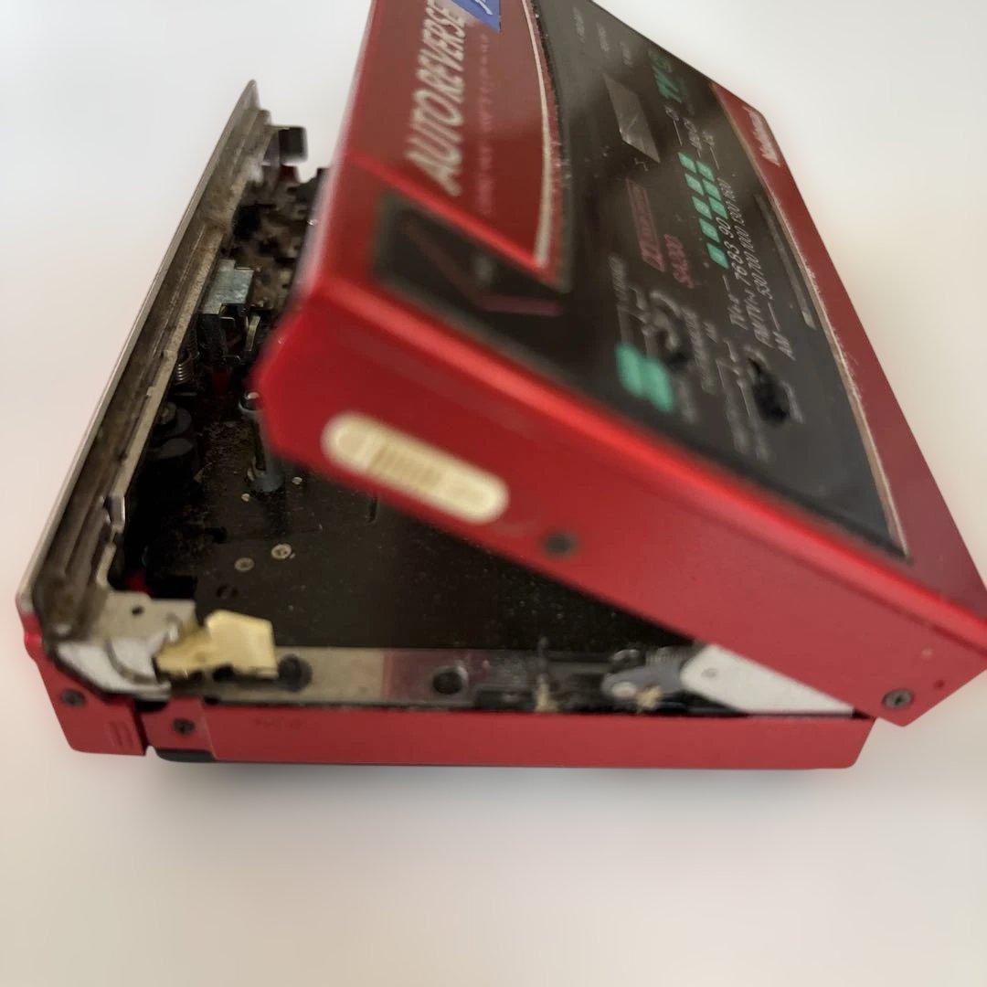 ジャンク　ナショナル　カセットプレーヤー　レッド　レトロ　ウォークマン