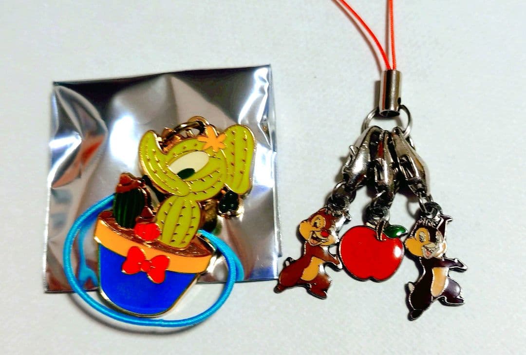 Disney ディズニー ストラップ チップとデール ドナルド シー ランド