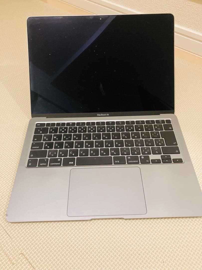 MacBook Air M1 シルバー 256GB