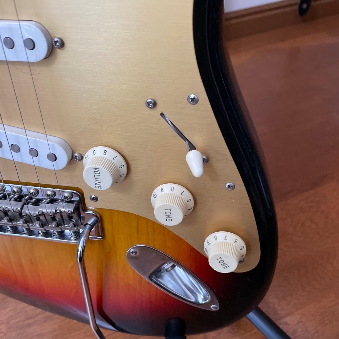 FERNANDES LOVE D kenモデル