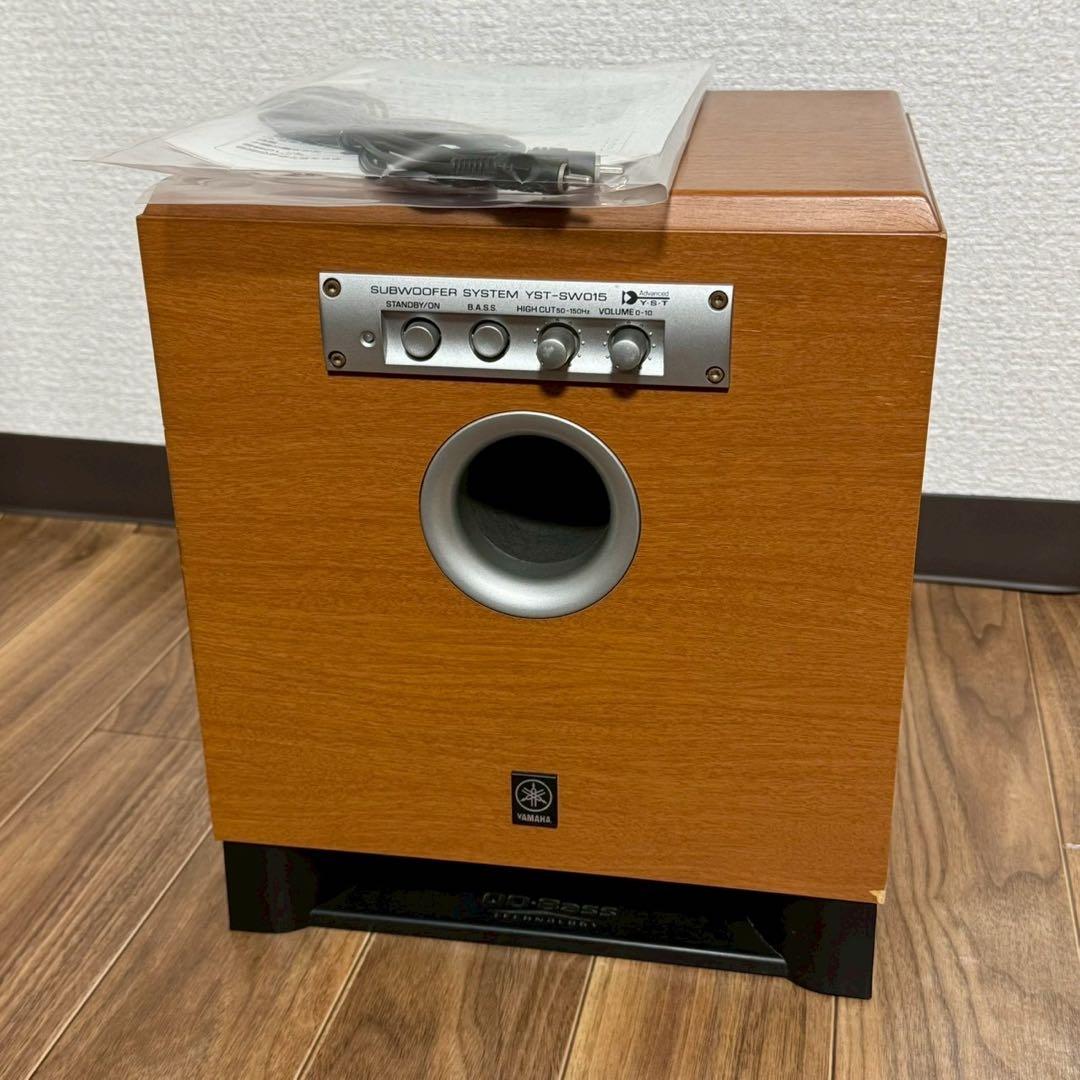 YAMAHA YST-SW015　サブウーファー　ヤマハ　木目調