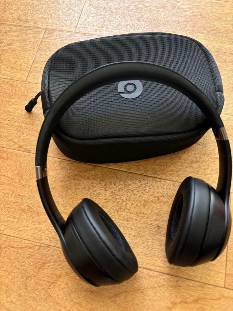 Beats ワイヤレスヘッドホン ブラック