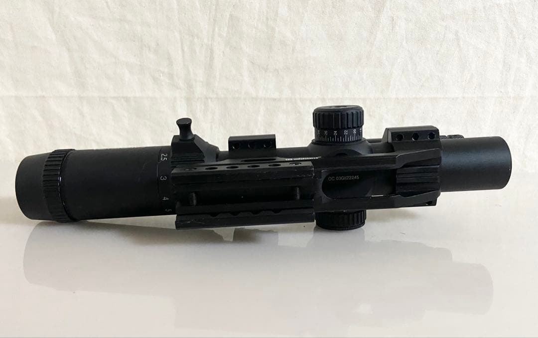 Vector Optics Forester 1-5×24 Gen2 スコープ