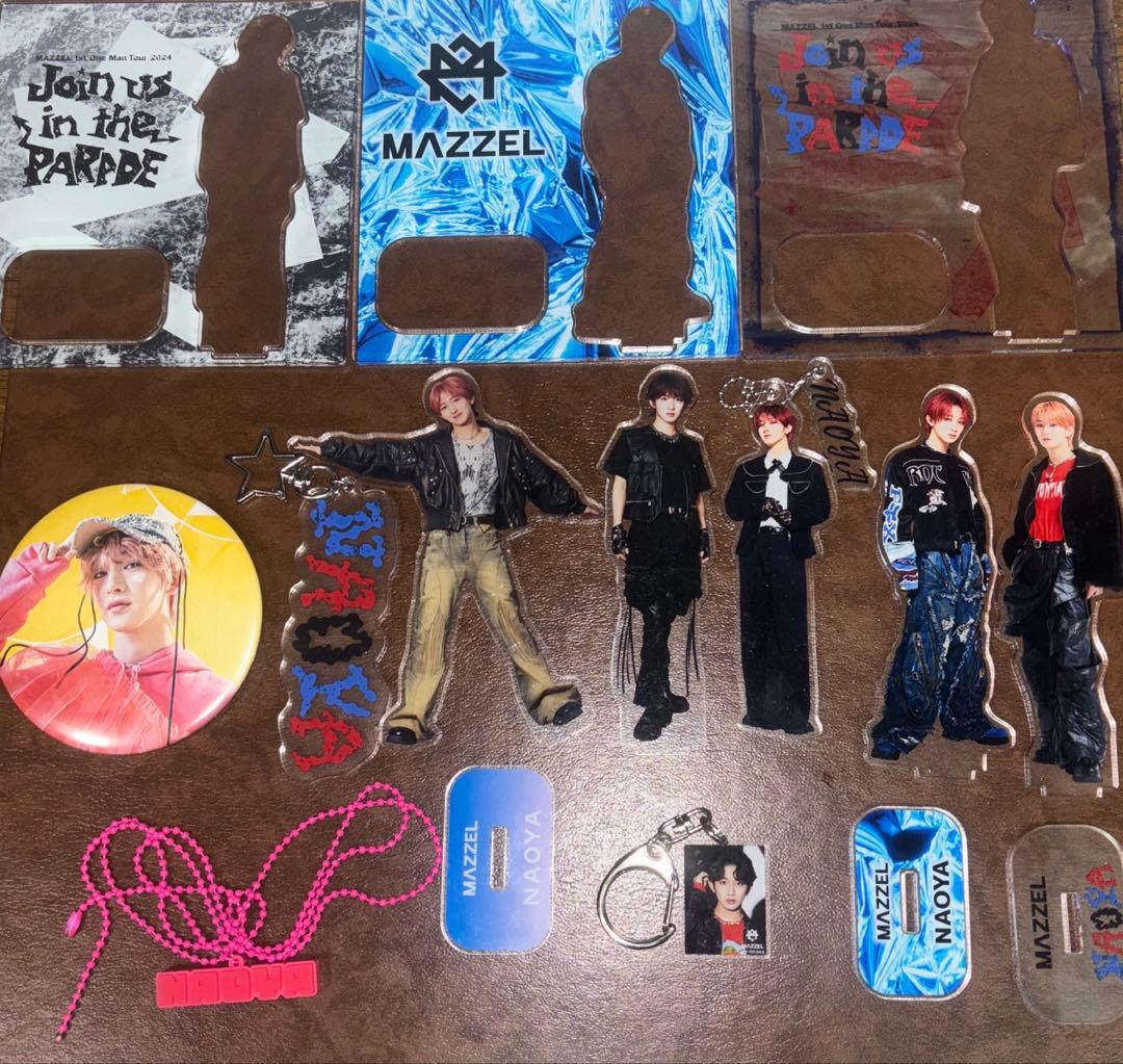 MAZZEL ナオヤ アクスタ 缶バッジ セット