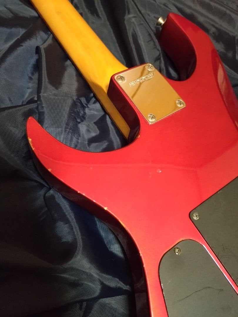 ※傷汚れ大　FERNANDES FGZ フェルナンデス ギタースタンド付き