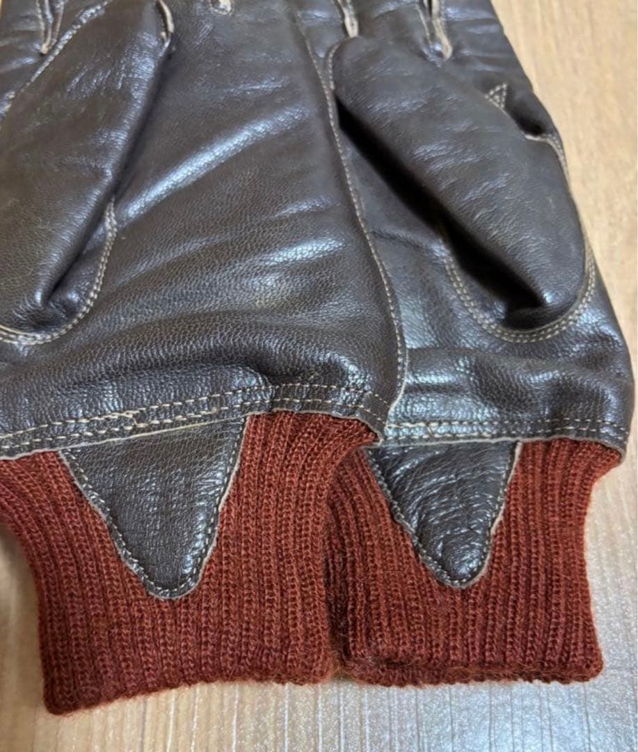 トモさん専用！ほぼ新品‼️ 虫食いなし‼️ バズリクソンズ　a-10 手袋