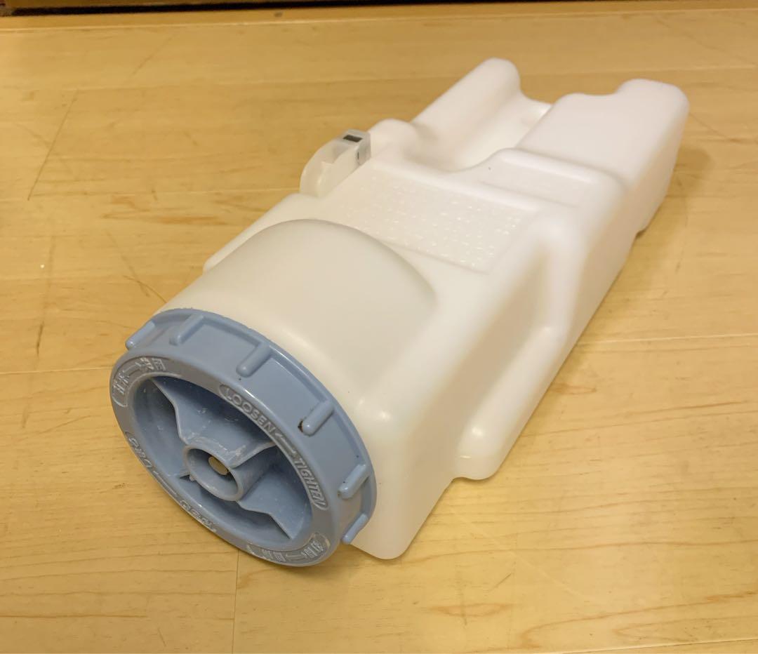 値下げ！パナソニック 次亜塩素酸 空間除菌脱臭機 ジアイーノ　F-MV4100