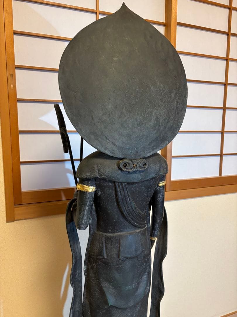 ブロンズ像　仏像
