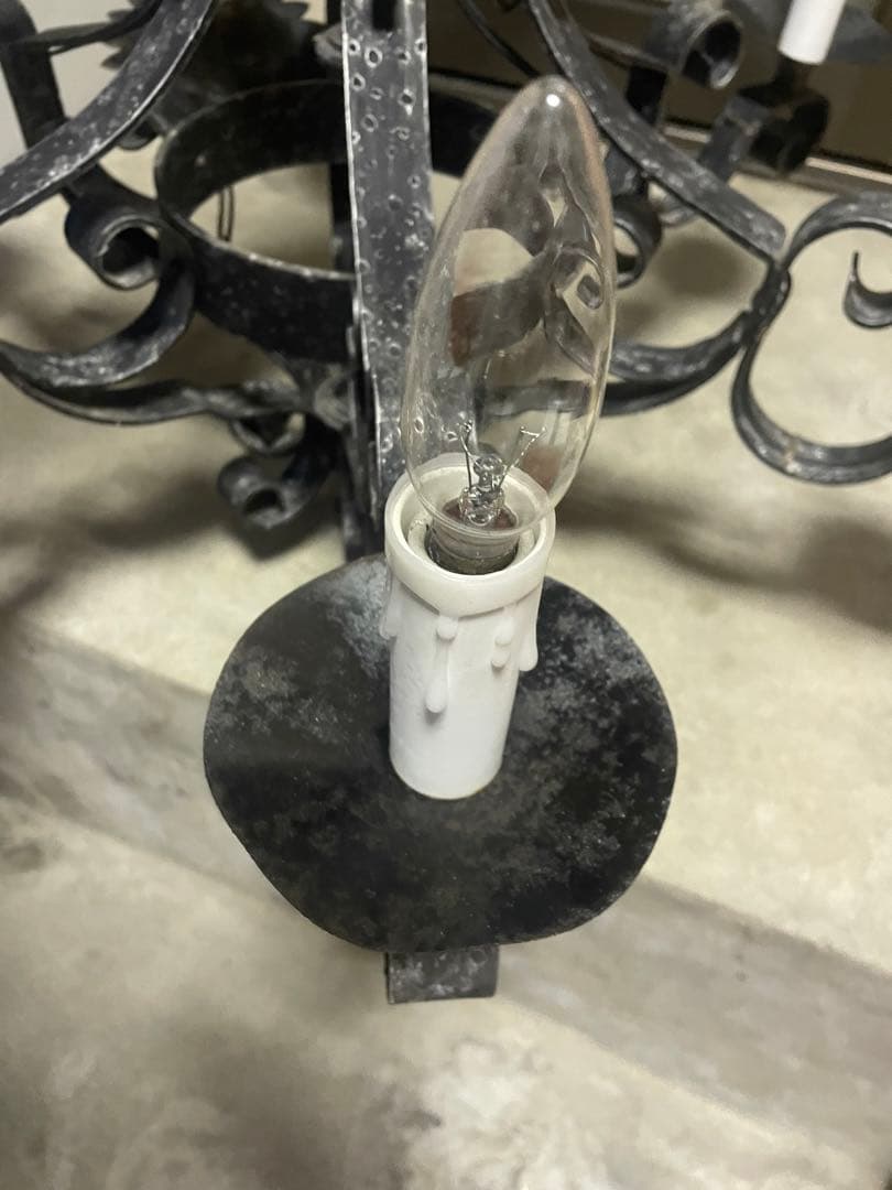 大正ロマン　6灯シャンデリア　アンティーク　燭台風　洋館　レトロ　鉄製　中古品