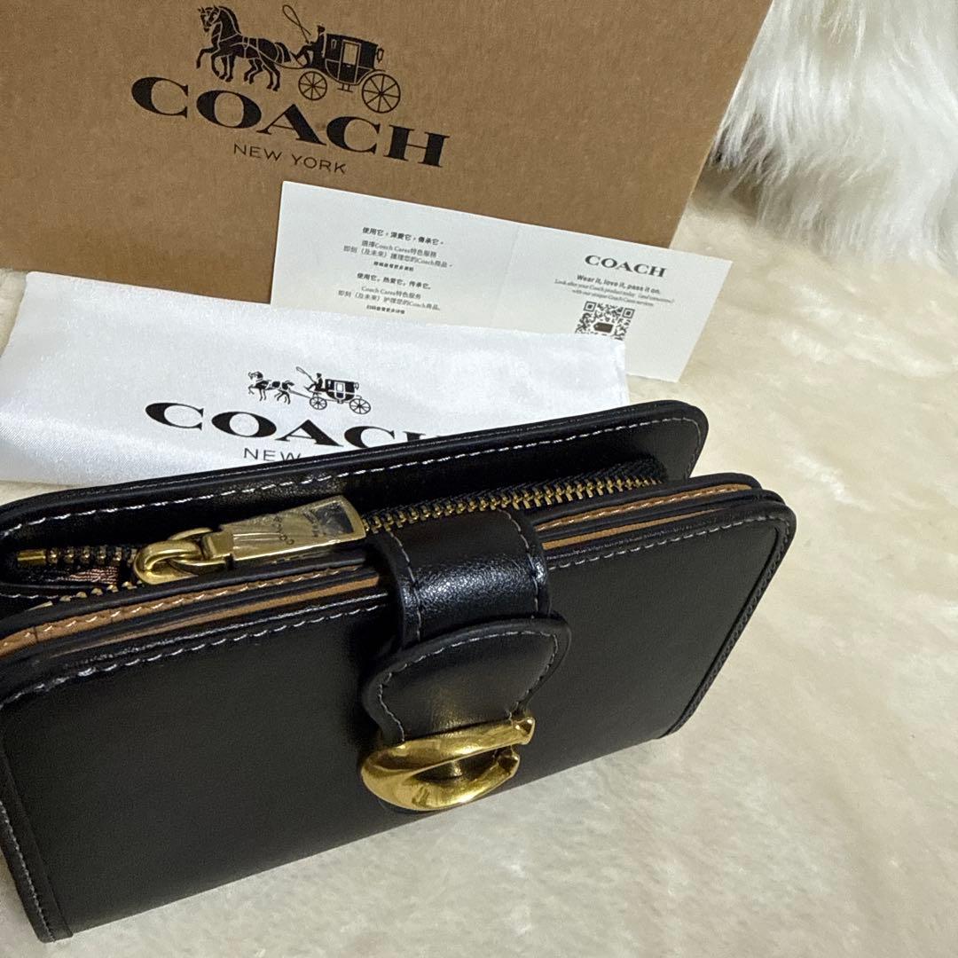 COACH ブラックレザー 二つ折り財布