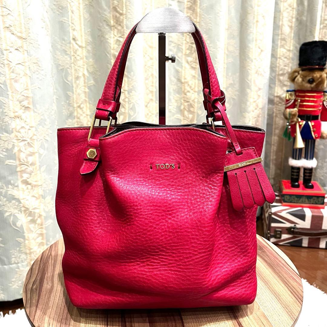 ✨希少✨2WAY✨TOD’S トッズ ショルダーバッグ ハンドバッグ レザー 赤