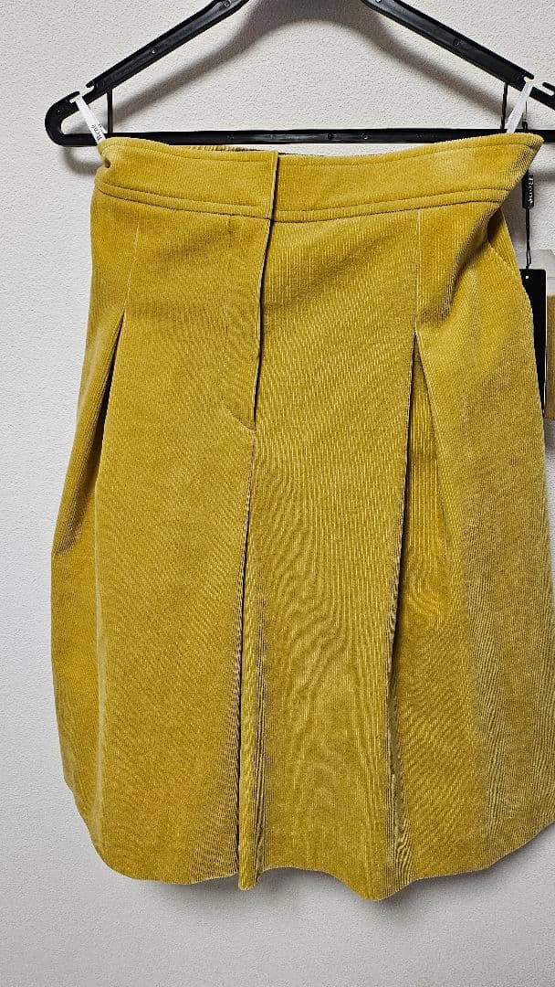 【新品未使用】Reneマスタード コーデュロイ キュロット