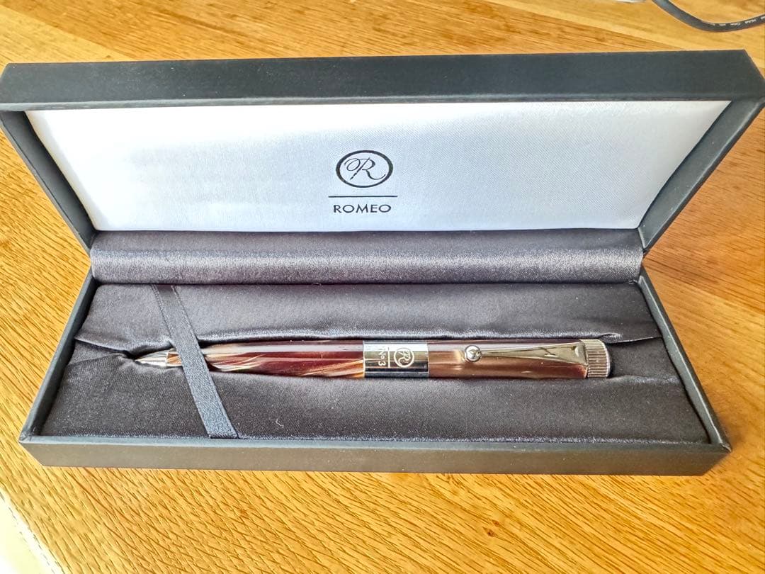 Romeo no.3 イタリアングレー