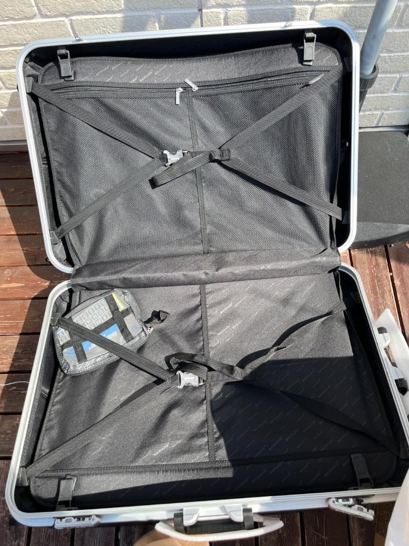 【新品未使用品】BERMAS ネイビー キャリーケース　97L