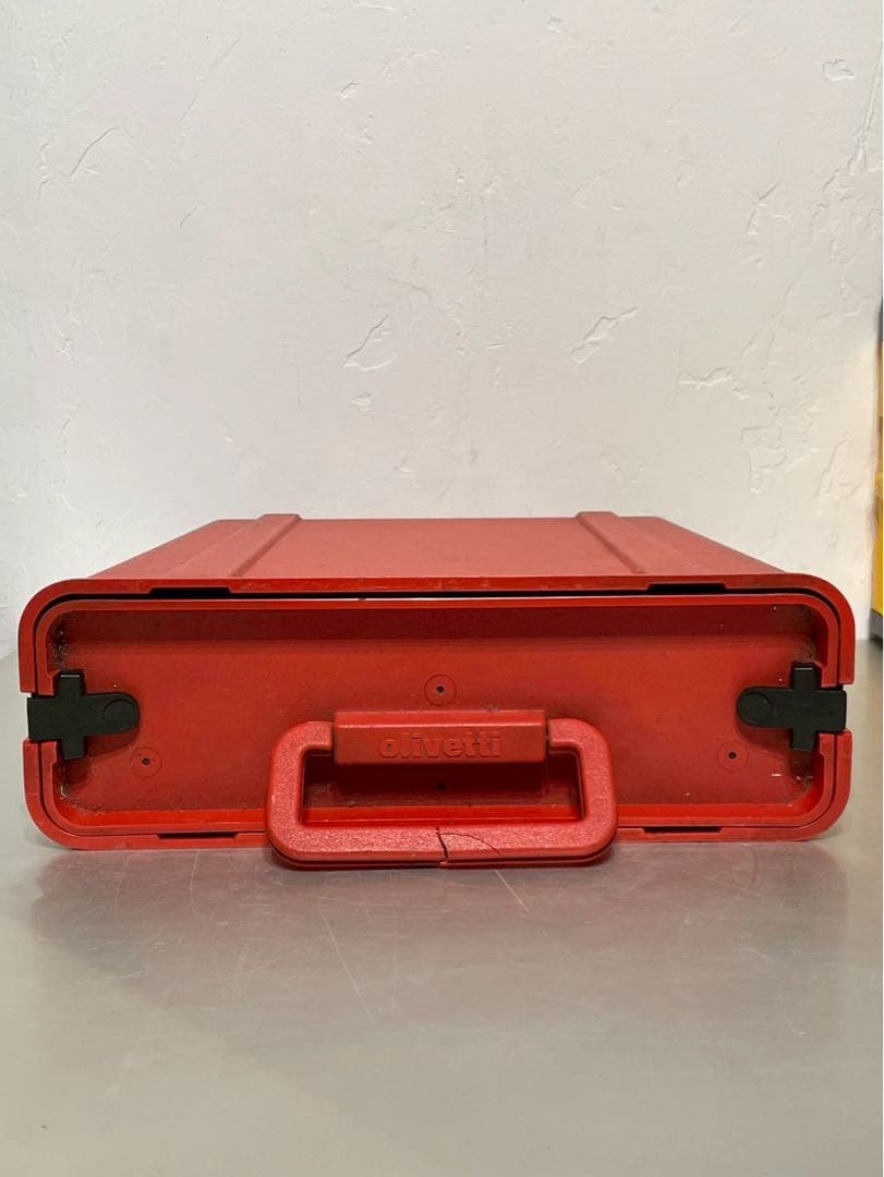 【希少名作】Olivetti Valentine オリベッティ バレンタイン 赤
