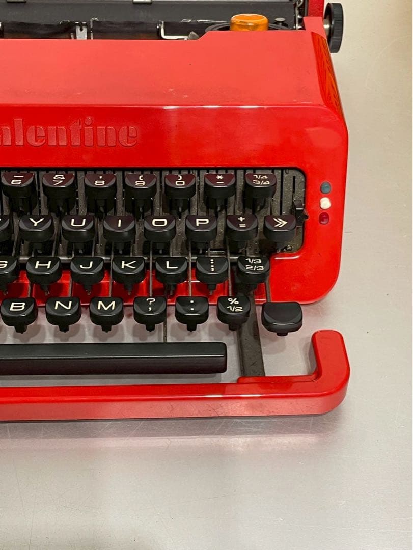 【希少名作】Olivetti Valentine オリベッティ バレンタイン 赤