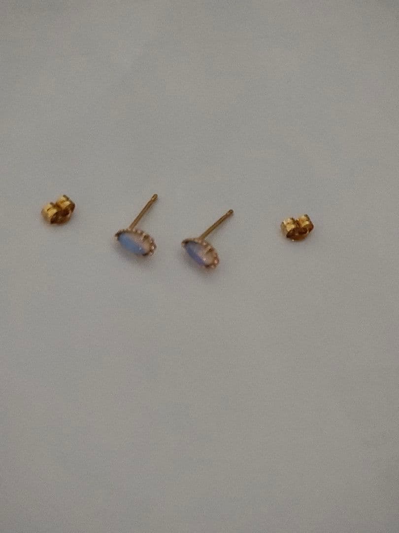 ete 青色 スタッドピアス 箱付き