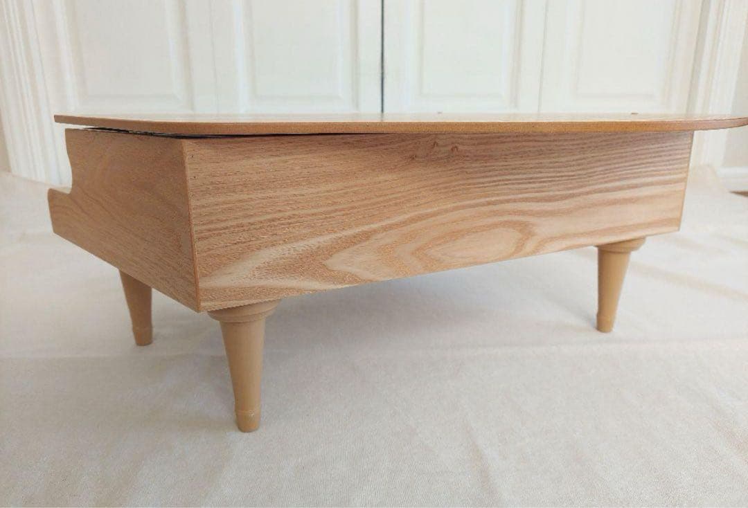 KAWAI　グランドピアノ　1144