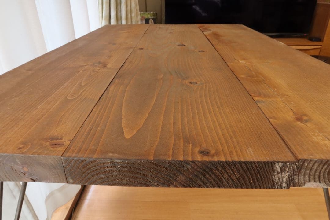 アイアン脚木製テーブル　幅約90cm奥行き約59.5cm高さ約69cm