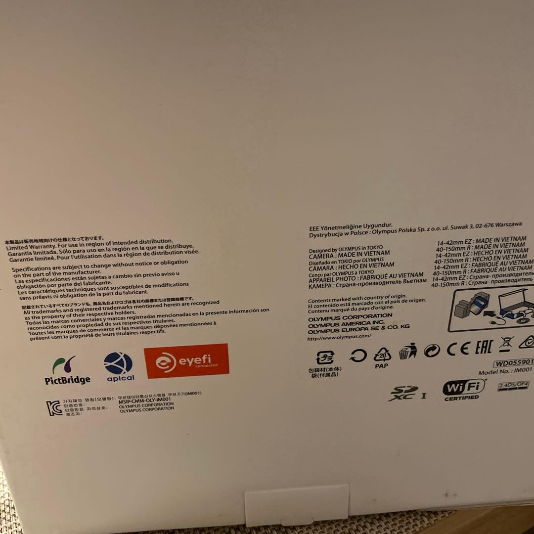 OLYMPUS PEN E-PL8 ダブルズームキット ホワイト