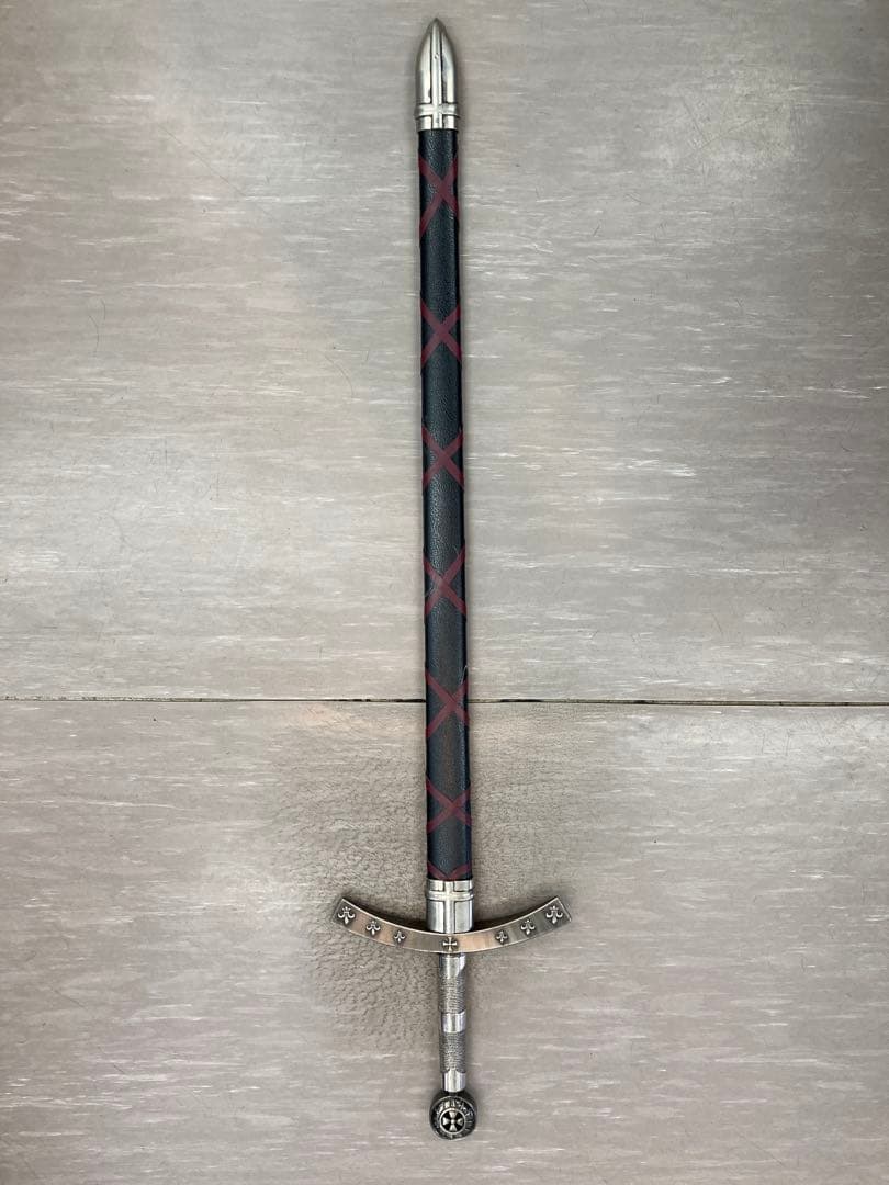 装飾的な直刀 赤いクロス模様 模造刀剣 西洋剣　DENIX社製