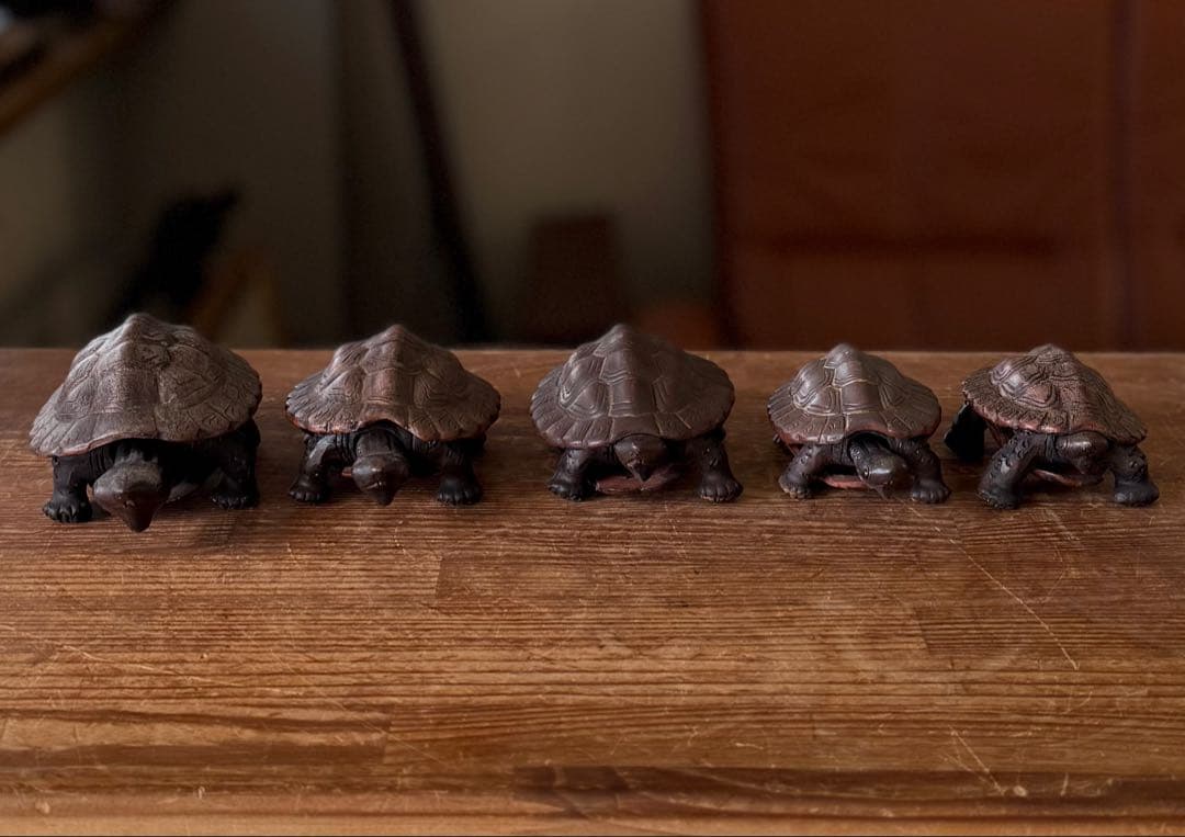 SNT105 備前焼 在銘【郁明】からくり 可動式 亀 5体 縁起物 時代物